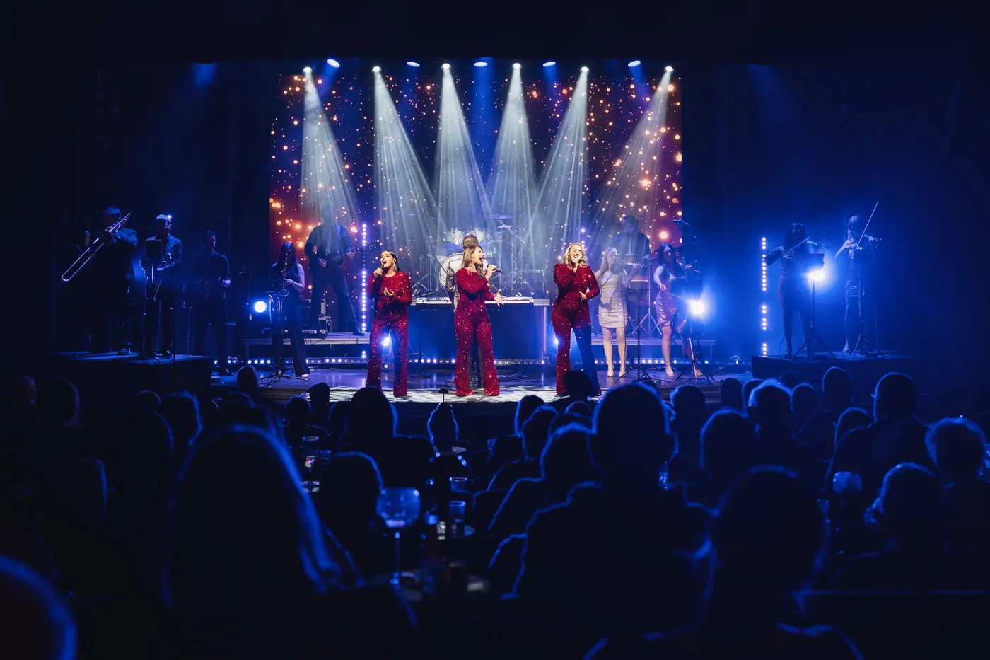 ABBA In Symphony in performance