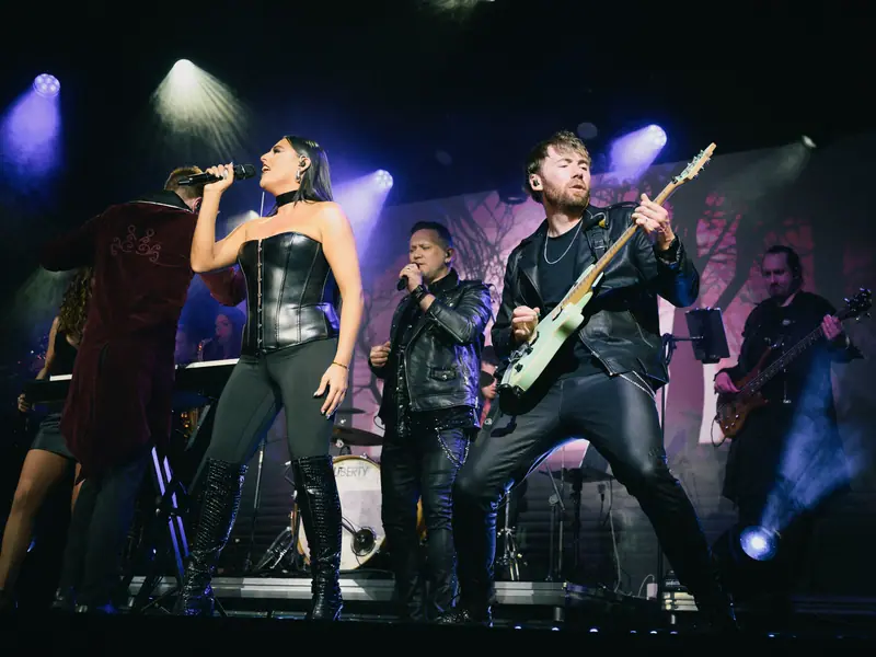 Rock Legends In Symphony in performance — photo 1
